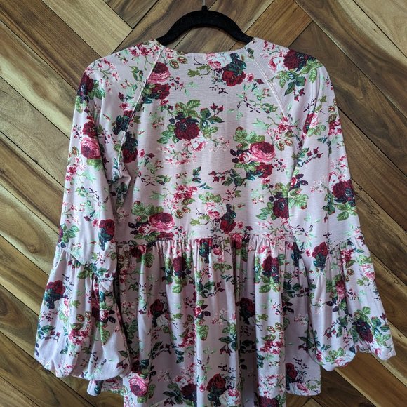 π 4 for $25 π Pink Floral Boho Bell Sleeve Babydoll Top Women's Size Small - Picture 9 of 9